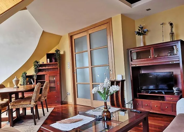 Daire Atico Anllons *