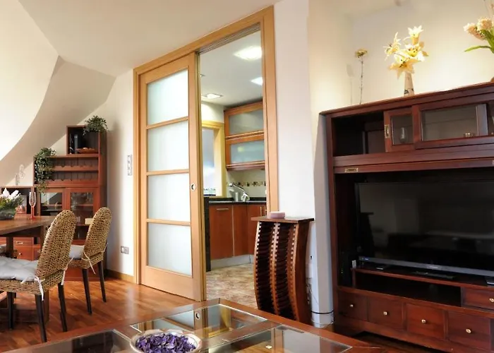 Atico Anllons * Carballo