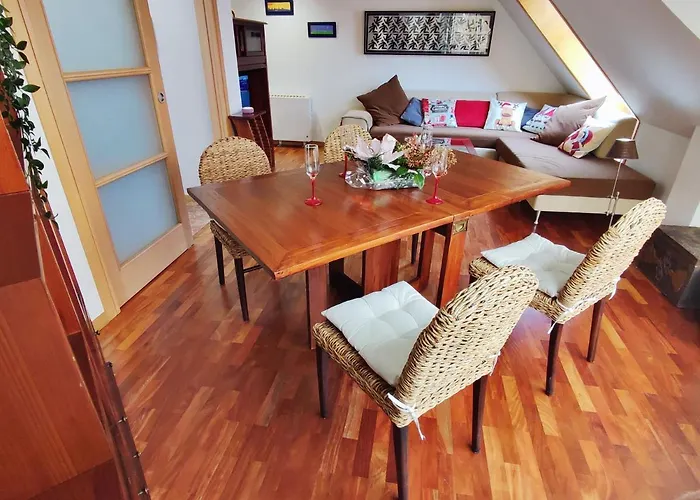 Daire Atico Anllons Carballo